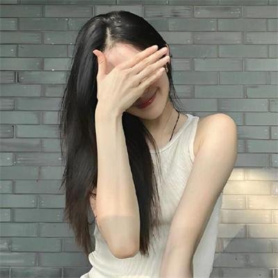 情重身轻封面